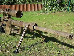 rifle mimetizado