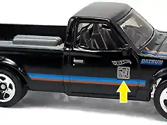 2017 HW Hot Trucks Datsun-620-l