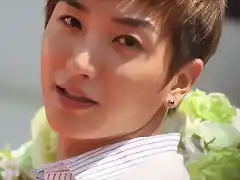 Leeteuk-3-leeteuk-3-18457875-433-600