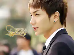 Leeteuk-3-leeteuk-3-18457982-750-499