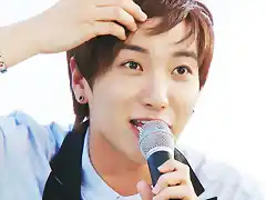 Leeteuk-3-leeteuk-3-18396791-603-300