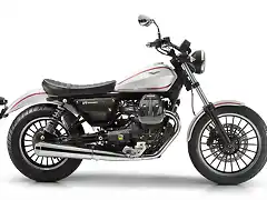 moto-guzzi-v9-roamer-latdx-bianco