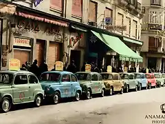 zMalaga C. Larios, los coches de AUTOESCUELA GALLARDO coloreado