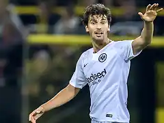 lucas-torro-eintracht-frankfurt-1542828307-18916