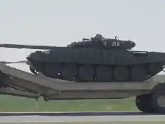 Belarus-Transporting_T-72