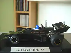 15 LOTUS-FORD 77