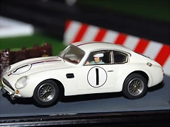 ASTON MARTIN DB4 GTZ N-¦ 1 LEMANS 61_532x356 ASTON MARTIN DB4 GTZ N-¦ 1 LEMANS 61_532x356