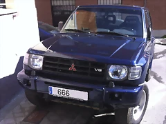 Pajero_03_1200