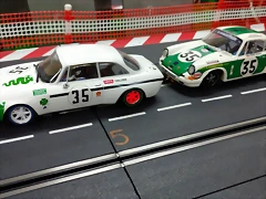 RVVW2043