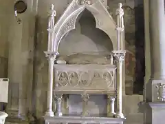 Duomo_di_arezzo,_interno,_sepolcro_di_gregorio_X,_inizi_XIV_secolo