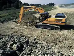 Excavadora Sobre Oruga CX330