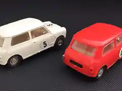 Airfix Minis RTR M&B 5