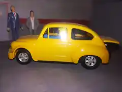 600 Abarth Amarillo