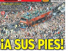 A sus Pies A sus Pies
