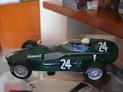 01 VANWALL VW2 F1 1956