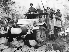 US_5th_Army_Troops_in_M3_Half-Track_in_Venfron_Italy_1944