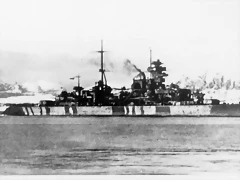 Kriegsmarine-Cruiser-KMS-Prinz-Eugen-13