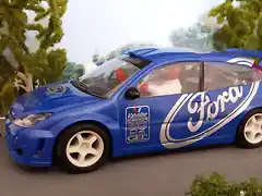 FORD FOCUS RS WRC 1999 PRESENTACION (2)