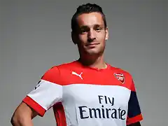 gun__1405608196_debuchy1