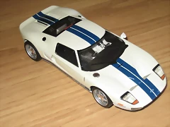 0492 Ford GT blanco (2) 0492 Ford GT blanco (2)