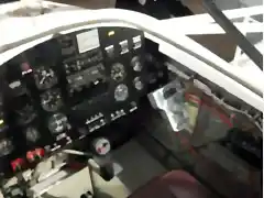 laviasa bipla cockpit