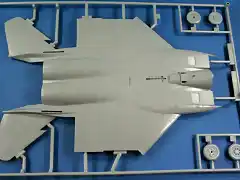 revell 1 48 f15e strike eagle 001