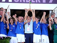 escuela_futbol_femenino_mujeres_cursos_ninas_academia_entrenadores_deporte escuela_futbol_femenino_mujeres_cursos_ninas_academia_entrenadores_deporte