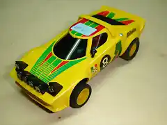 lancia stratos amarillo