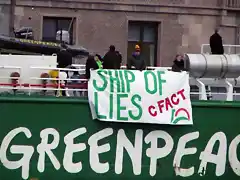 O GREENPEACE_ship_lies.redimensionado