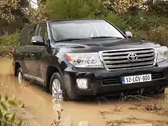 suv_mas_lujosos_toyota_land_cruiser_200_1