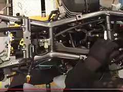 2019-02-27 14_24_40-(3) Moto Guzzi V85TT_ inizia la produzione - YouTube