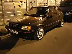 zPeugeot 205 GTI