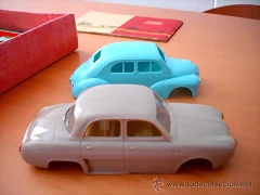 Caja Renault Construcciones 4 CV y Dauphine 10 Caja Renault Construcciones 4 CV y Dauphine 10