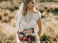 Peinados con Vestidos de novia cortos Semirecogido con Velo Peinados con Vestidos de novia cortos Semirecogido con Velo