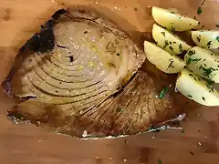 Chuletn de atn con patatas