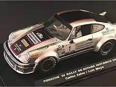 PORSCHE SAINZ