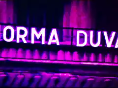 Norma Duval neon