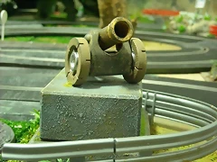 YO.. 007 (Small)