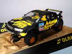 BUGGY BMW X6 RAID SLOT CAR (11)