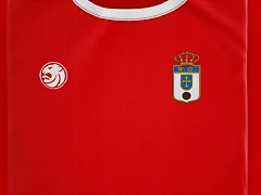 camiseta doblada etiqueta