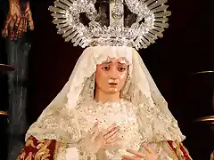 V. Montserrat con mantilla