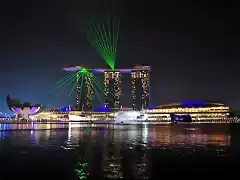 singmarina-bay-sands-noche