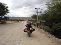 RIO CALCHAQUI (RUTA 40-SALTA) RIO CALCHAQUI (RUTA 40-SALTA)