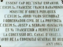 PLACA EN CATALAN EN VIDA DE FRANCO PLACA EN CATALAN EN VIDA DE FRANCO