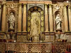 Sevilla_-_Capilla_de_la_Virgen_de_la_Antigua_(Catedral)[1]