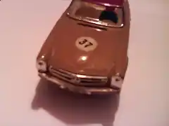 Mercedes EXIN Beige 1