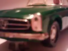 Mercedes EXIN Verde 8