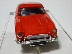 Aston Martin DB5 Rojo 3 Aston Martin DB5 Rojo 3