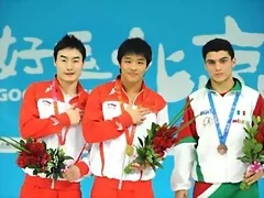 Yahel Castillo 8