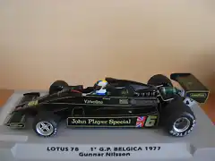 29 LOTUS-FORD 78